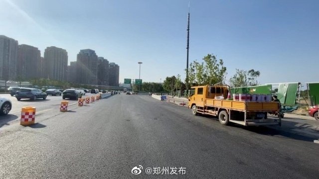 郑州黄河路立交东侧拼宽集散车道完工通车